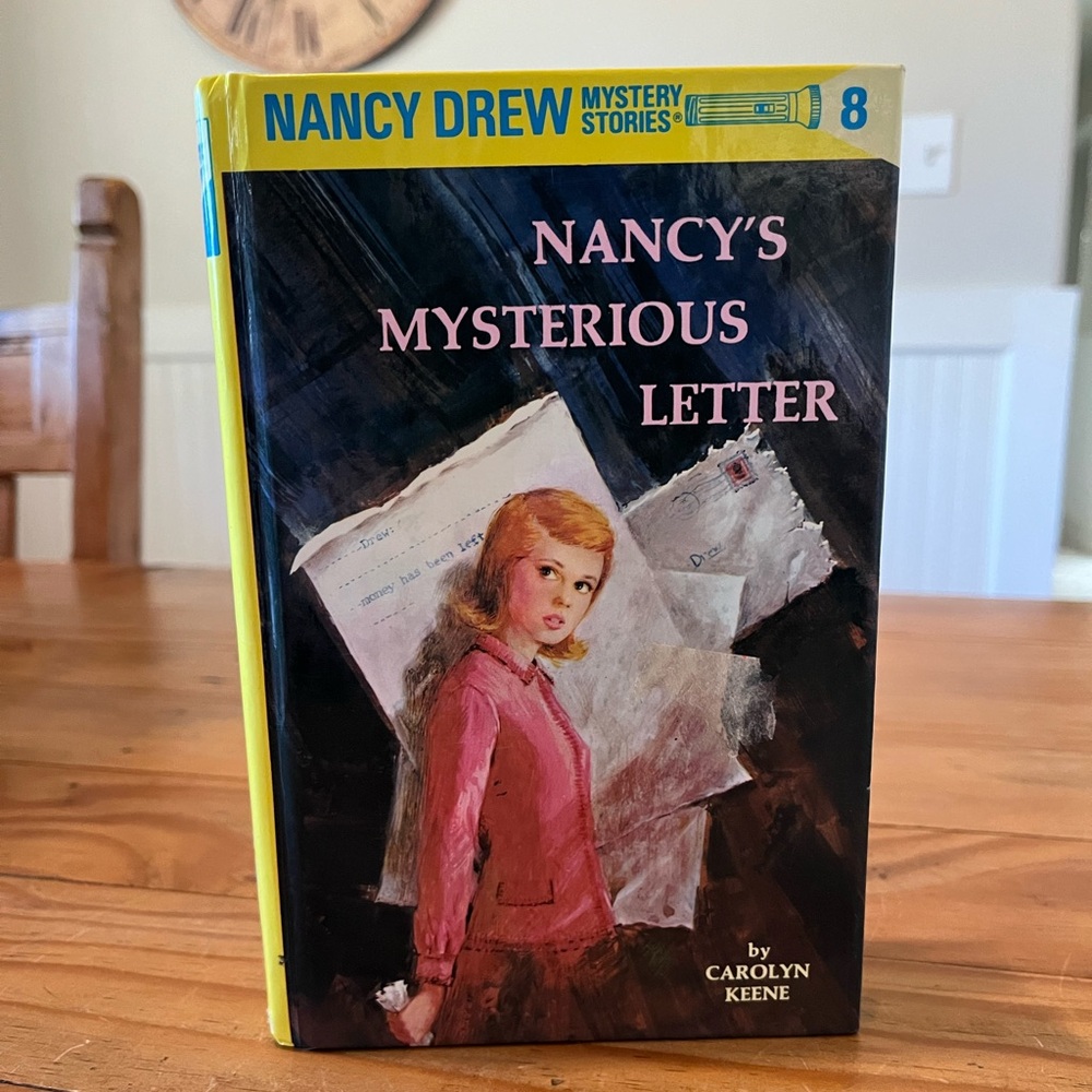 Nancy Drew Mystery Stories: Nancy's Mysterious Letter Book #8